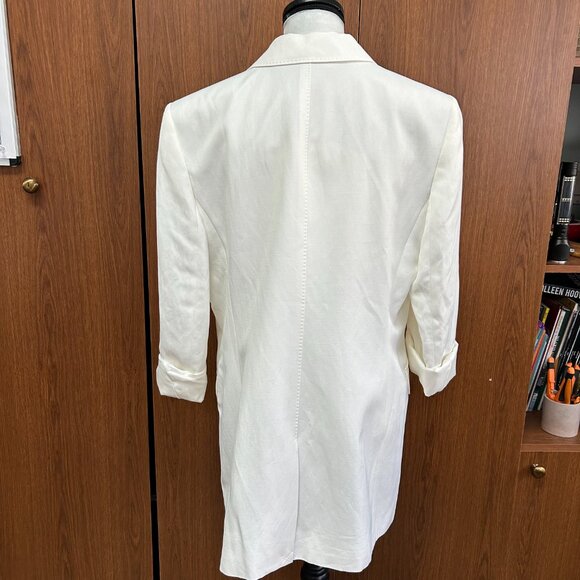 NEVER WORN! Halston Jamie Single-Breasted Blazer, White, size 6 - Picture 6 of 14